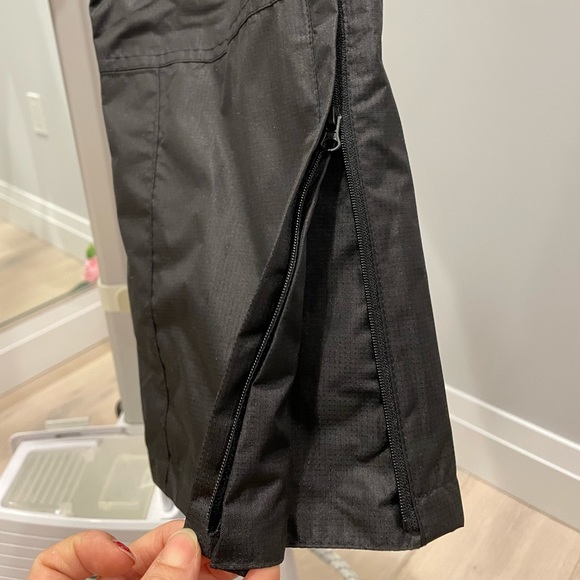 H&M Rain jacket and Mountain Warehouse Splash pants - Picture 2 of 7